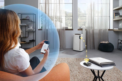 De'Longhi Pinguino PAC EL112 CST WiFi, Mobile Klimaanlage mit MyEcoRealFeel-Technologie für Räume bis zu 110 m³,11.000 BTU/h